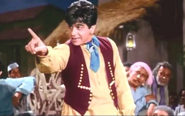 When The ‘Tragedy King’-Dilip Kumar Introduced Bhangra To Bollywood!