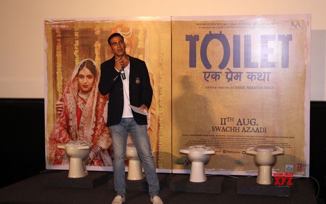 women-toilet-akshay