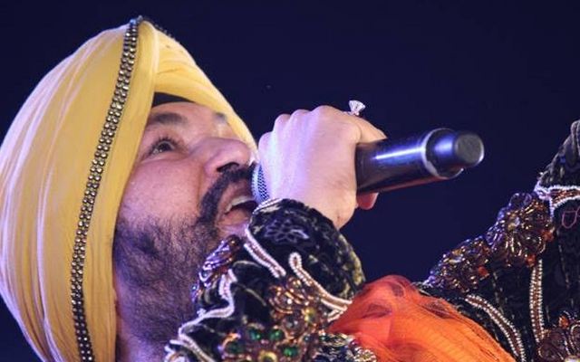 birthday-boy-daler-mehndi-is-the-first-asian-to-produce-a-virtual-reality-music-video