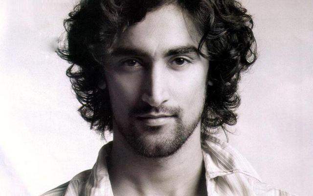 being-selective-not-easy-but-worth-actor-kunal-kapoor