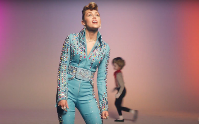 singeractress-miley-cyrus-releases-a-new-singe-titled-younger-now