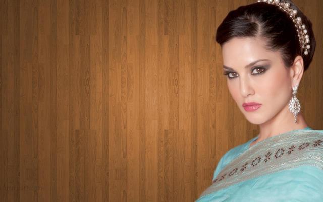 sunny-leone-confident-telugu-film-change-image