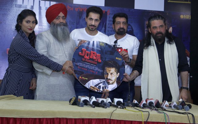 jora-10-numbaria-team-releases-the-music-of-their-film-in-chandigarh