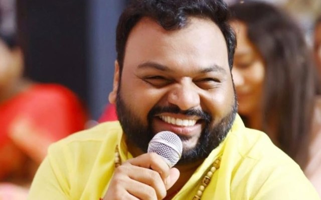 After Master Saleem, This Singer Has Been Accused Of Hurting Religious Sentiments