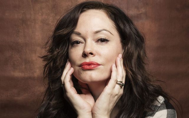 arrest-warrant-against-weinstein-accuser-rose-mcgowan