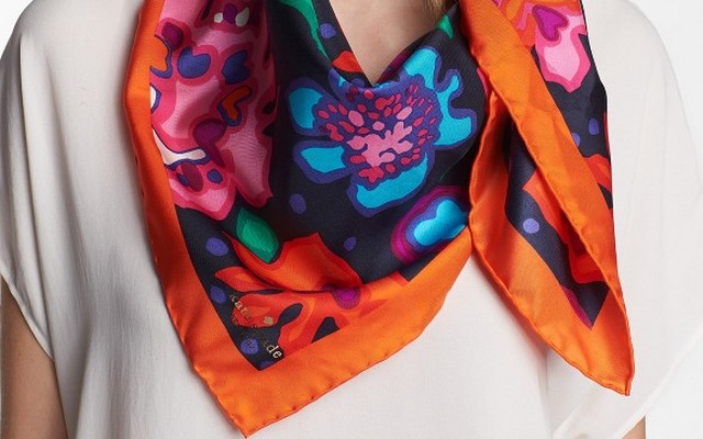 style-summers-scarves